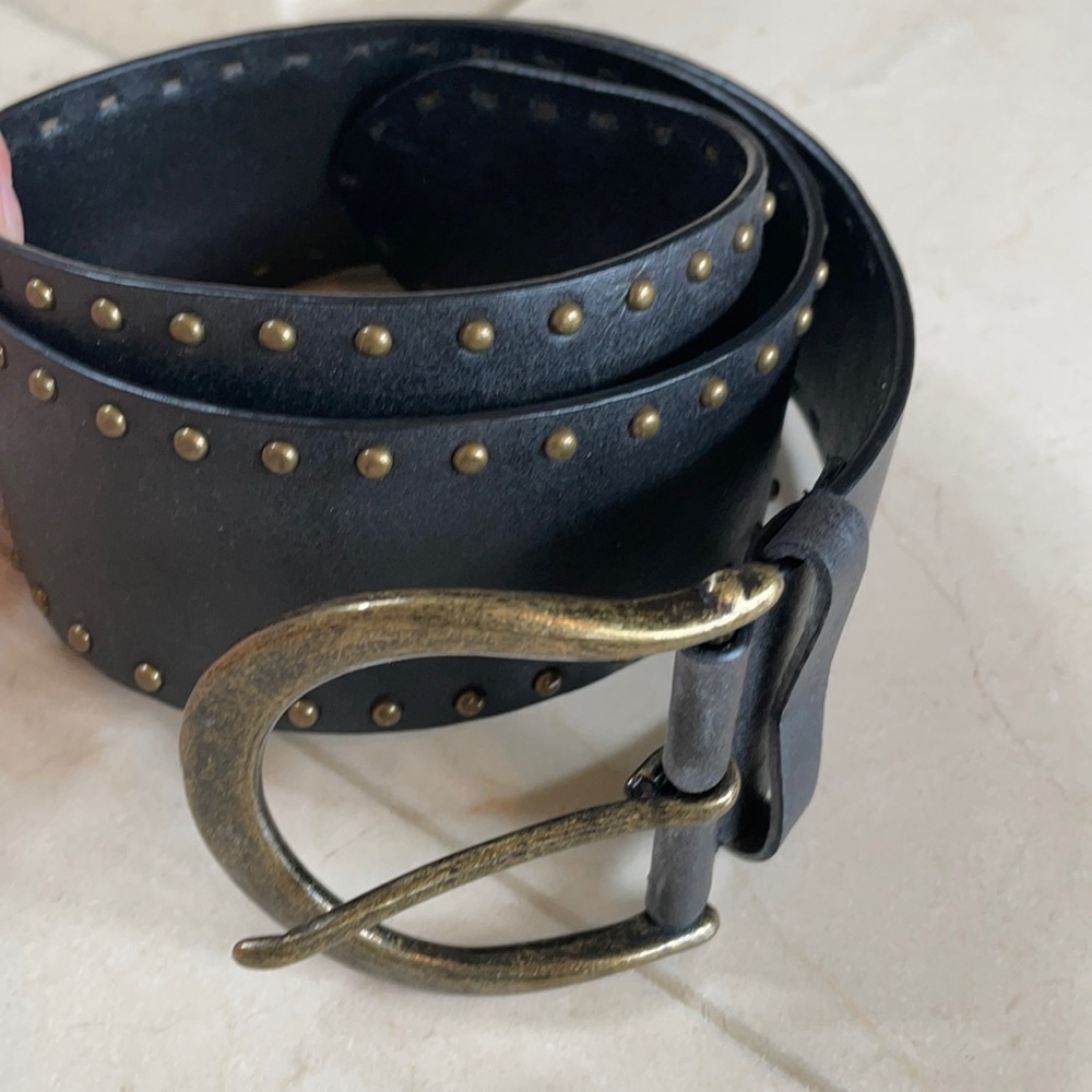 NWT express women’s belt with embellishments